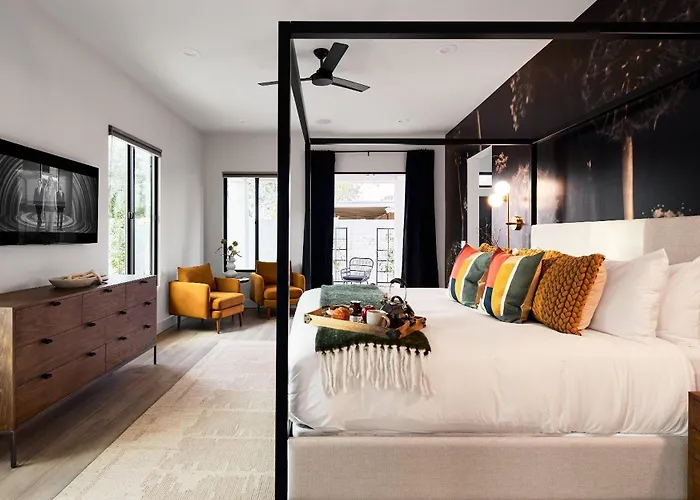 Luxe-boho House-heated Pool-camelback Mountain