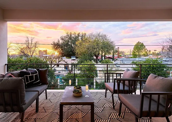 Luxe-boho House-heated Pool-camelback Mountain Holiday home